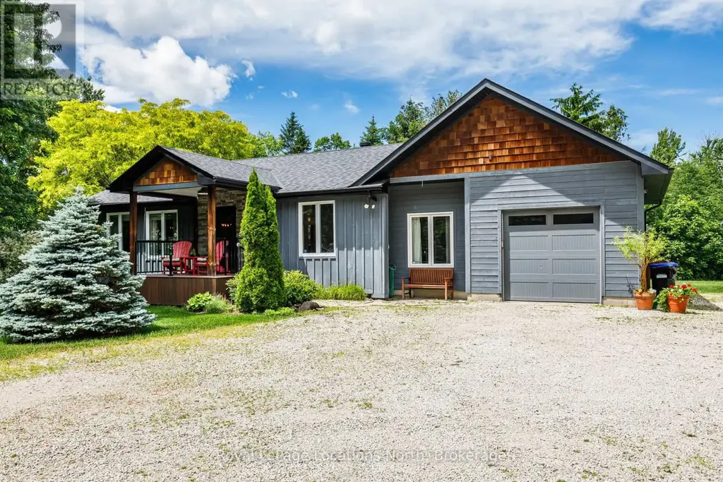 8366 Poplar Side Road, Clearview